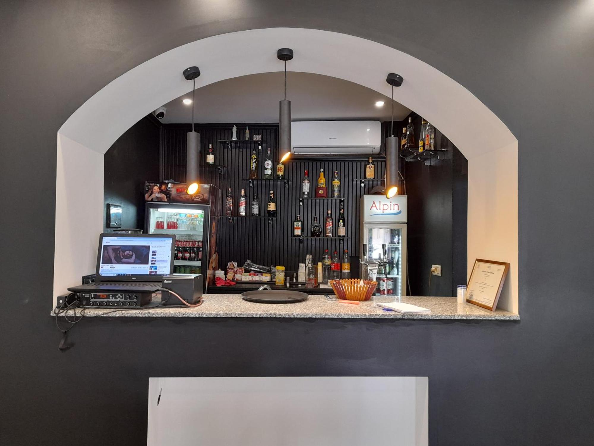 Golden Sleep Hostel Shkoder Ngoại thất bức ảnh