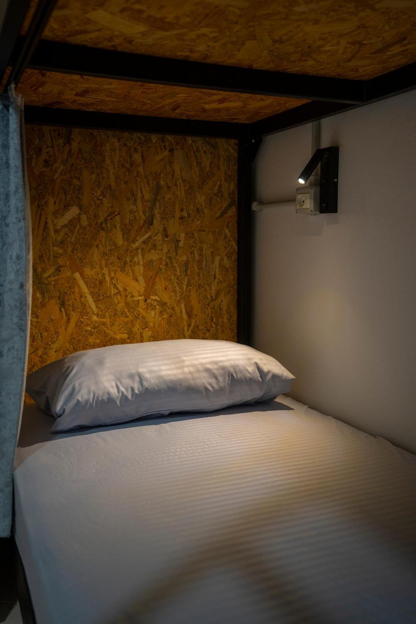 Golden Sleep Hostel Shkoder Ngoại thất bức ảnh