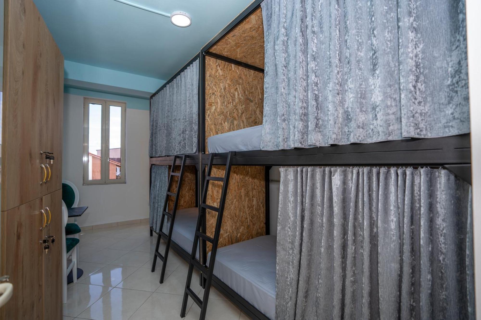 Golden Sleep Hostel Shkoder Ngoại thất bức ảnh