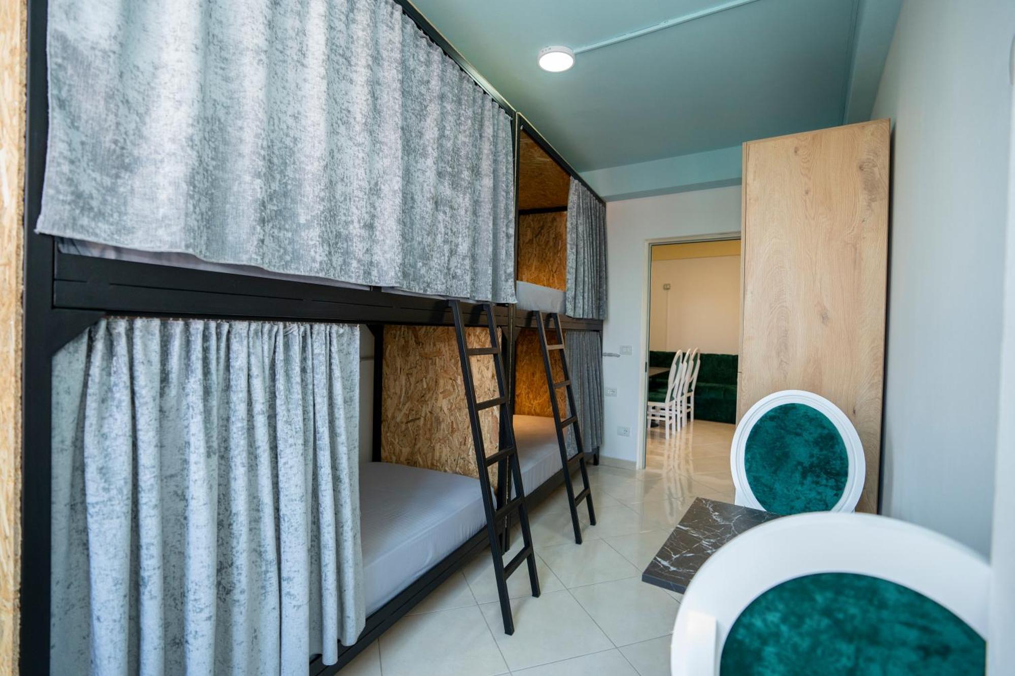 Golden Sleep Hostel Shkoder Ngoại thất bức ảnh